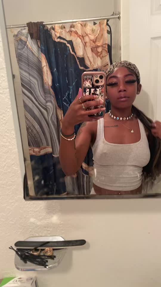 @hyraaa🦋🌸.