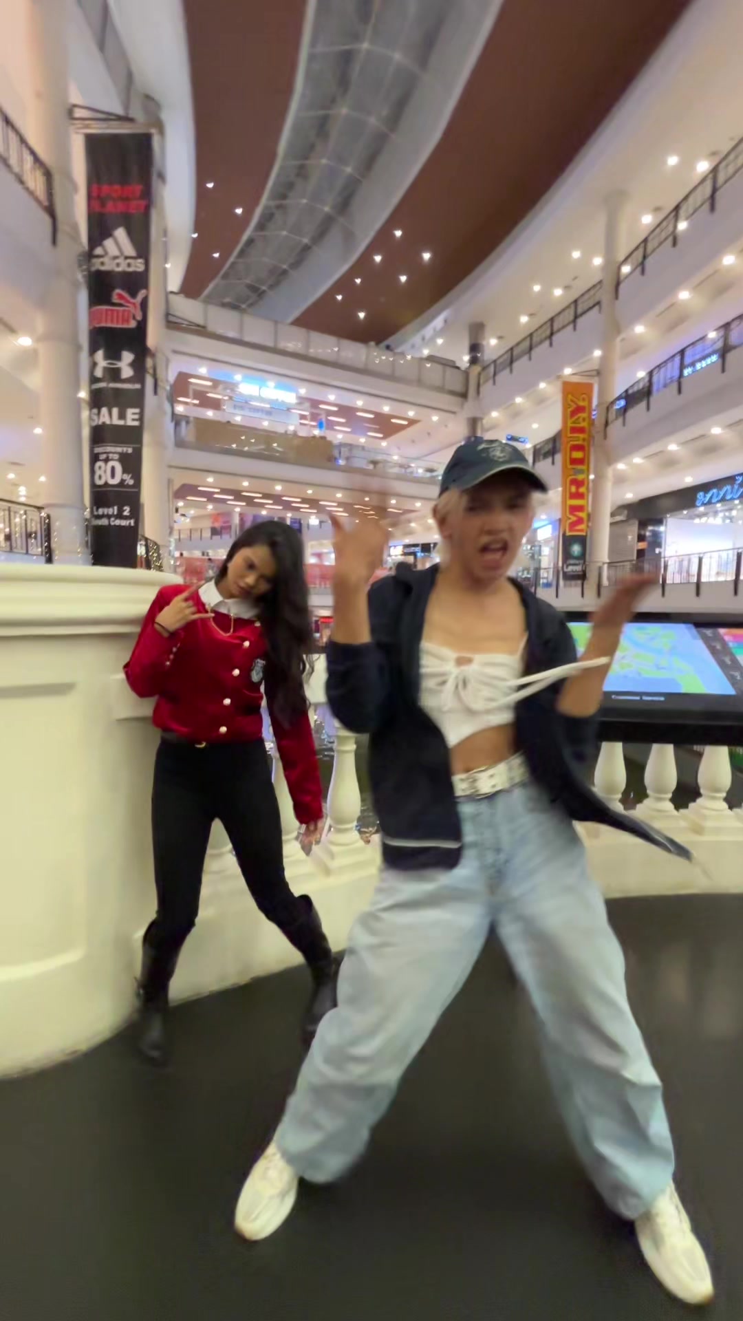 @glossy.dancecrew