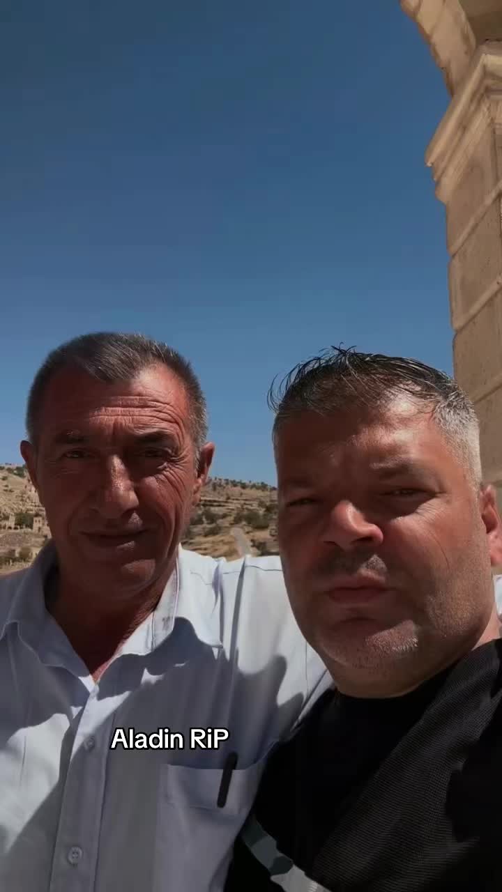 @EZiDISCHER LÖWE 🦁🫵🔥😎