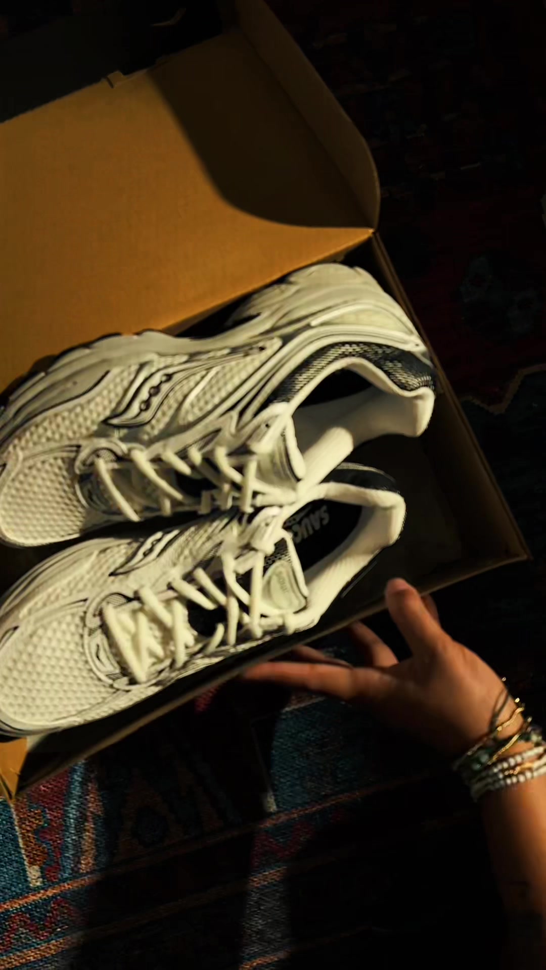@Saucony