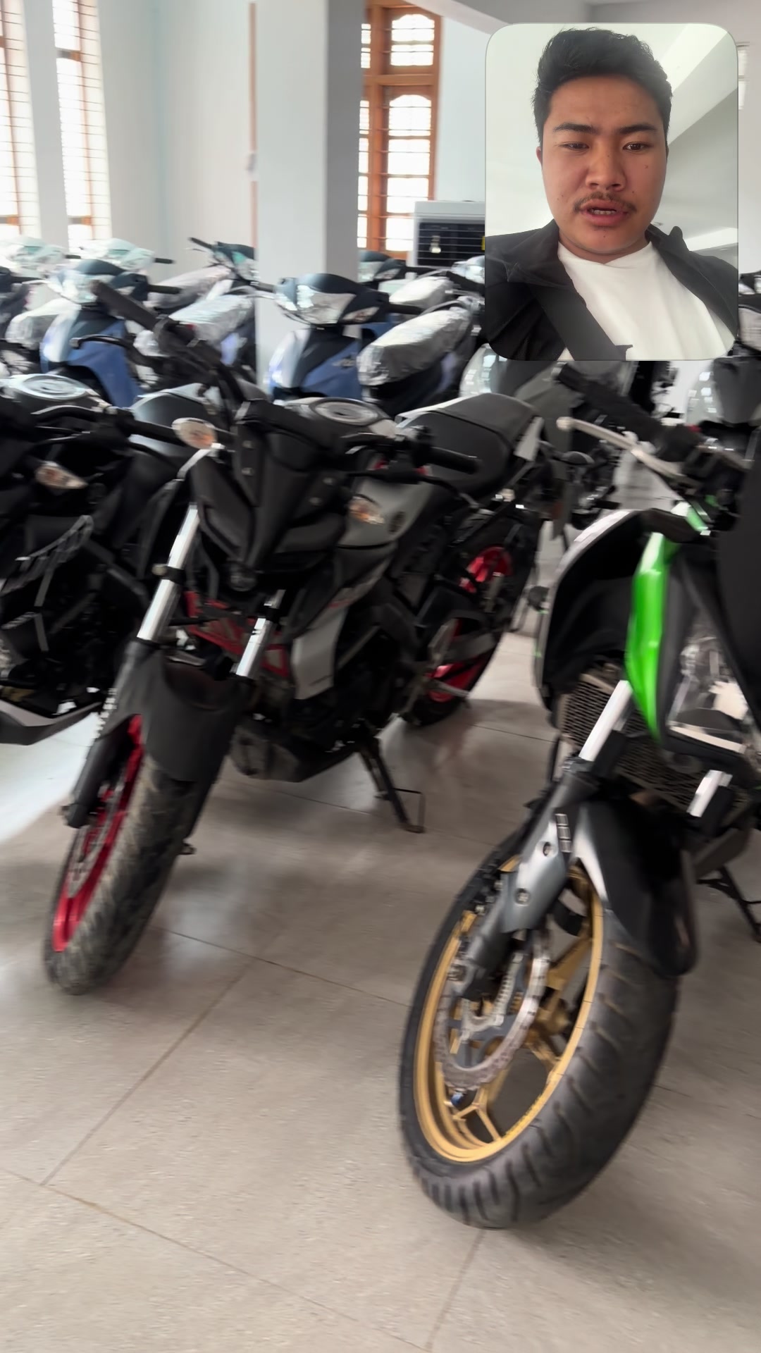 @SIPHYOETGI Motorcycle showroom