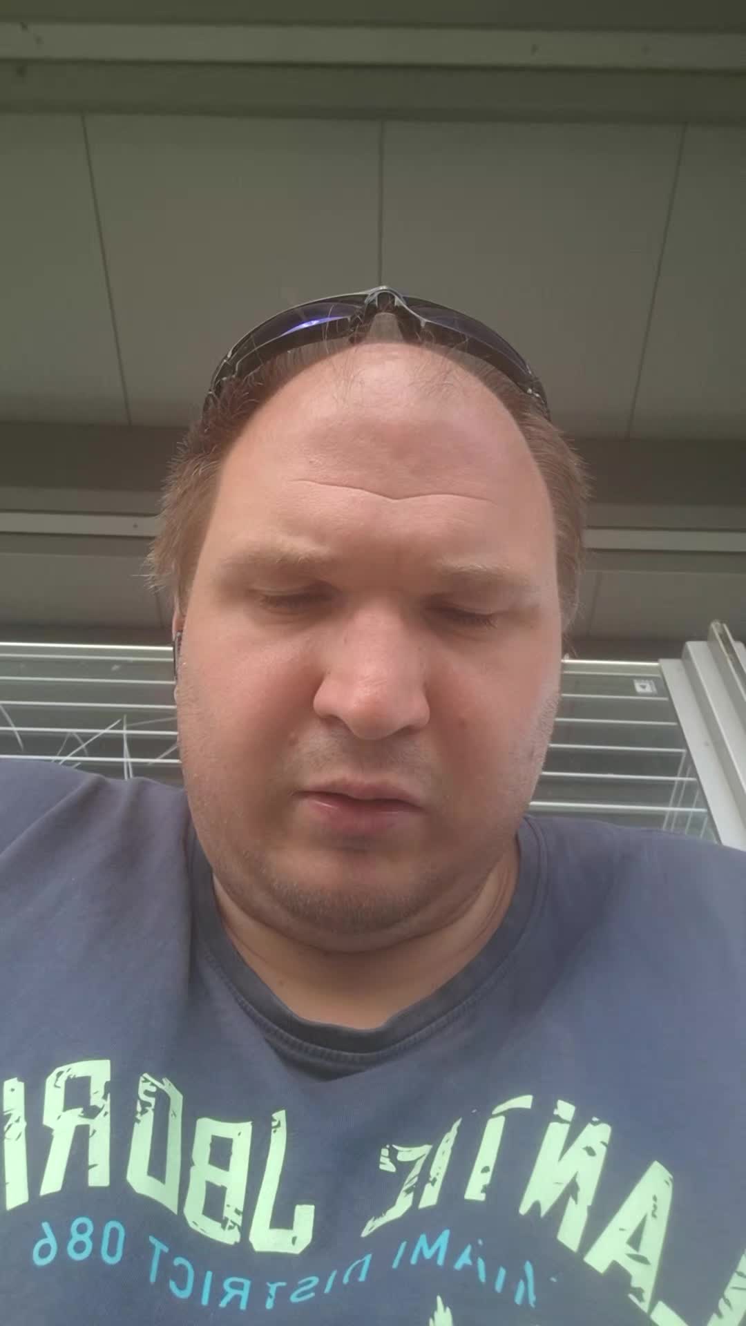@Schwerkraftverteidiger