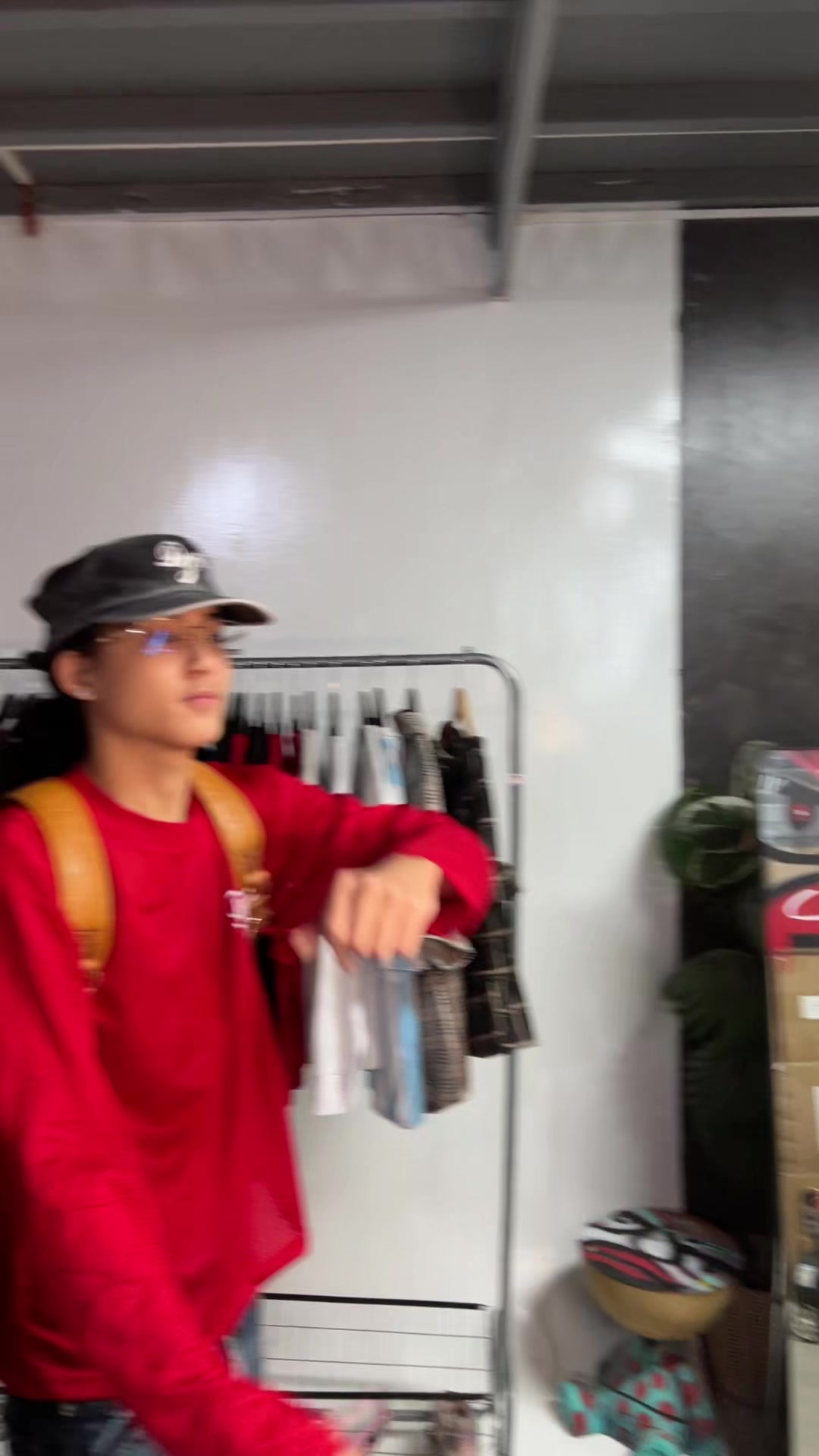 @Degraded Clothing Shop