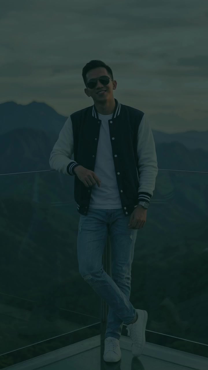@𝗥𝗲𝗻𝗼
