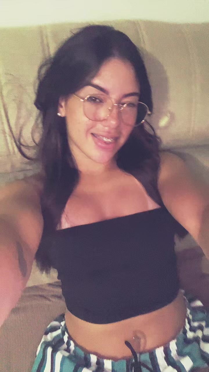 @•EMILLY•