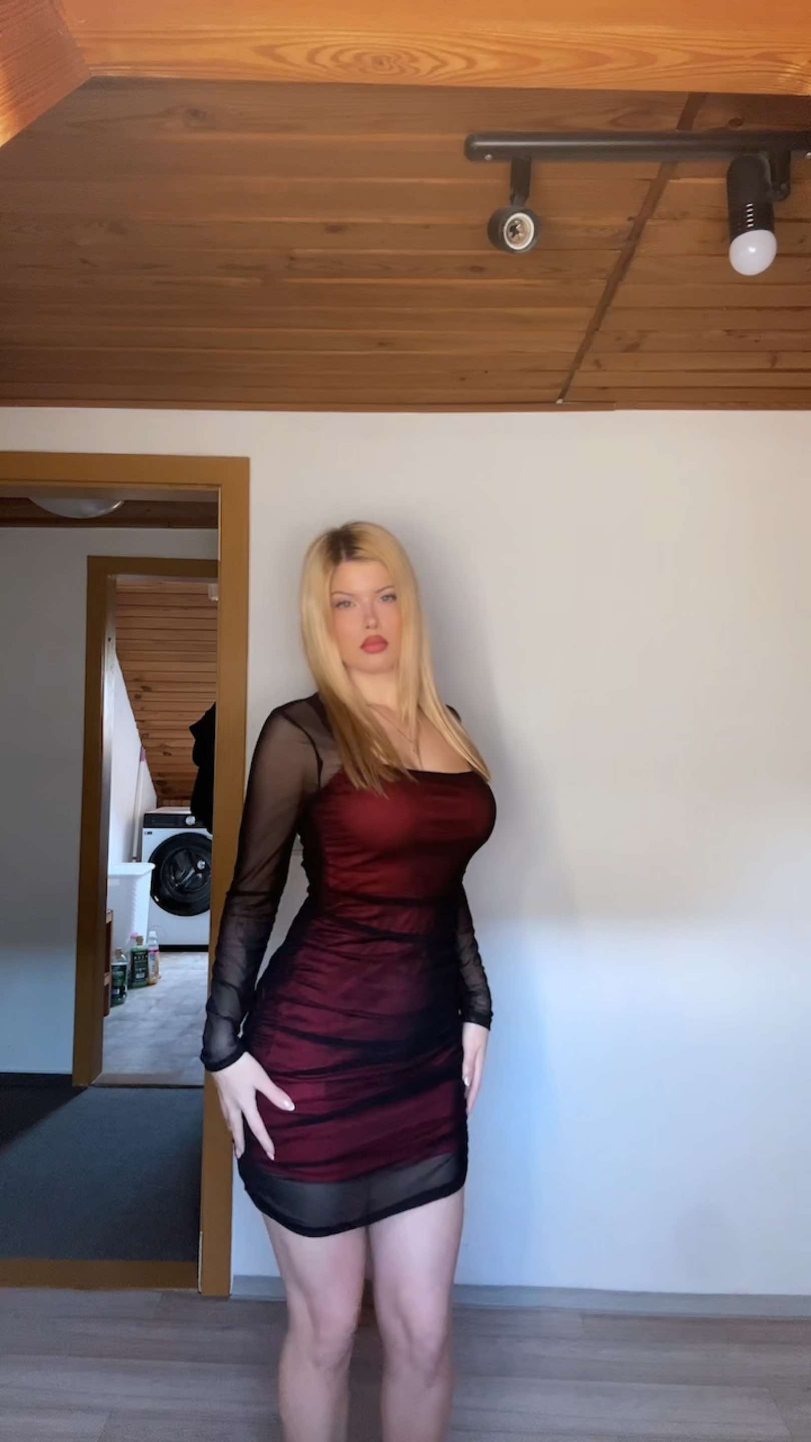 @Anna Rosé