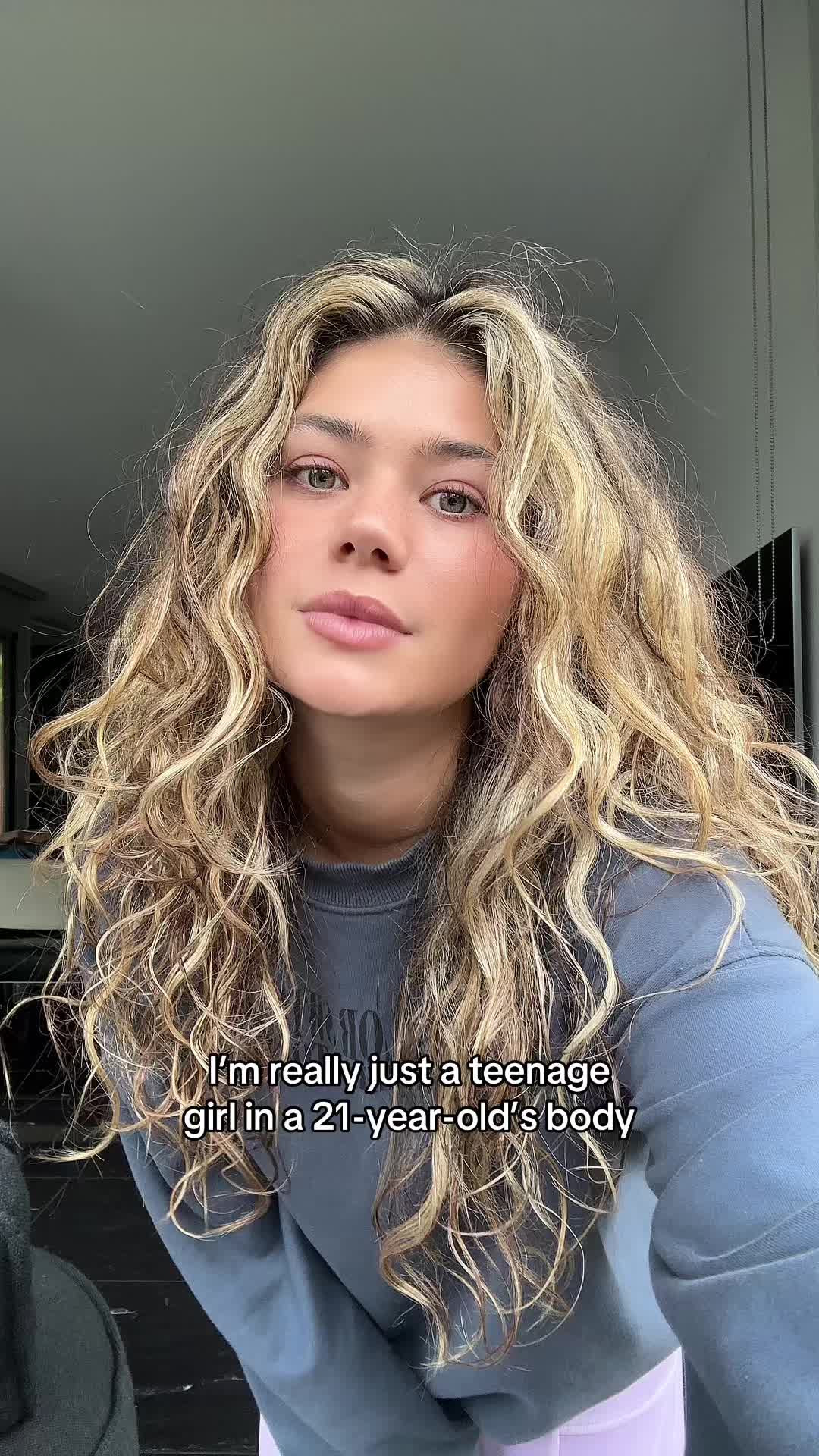@Lora