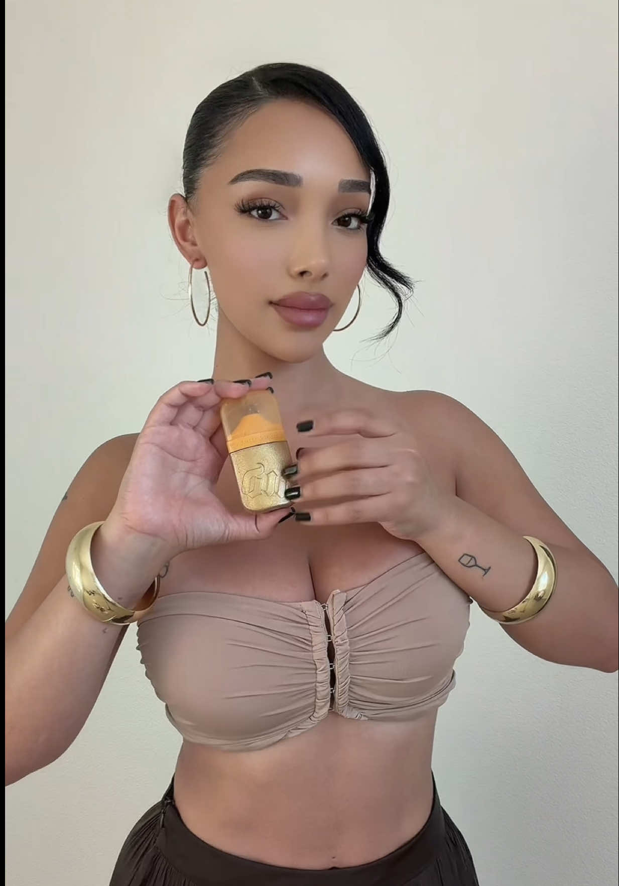 @Kiara Marie