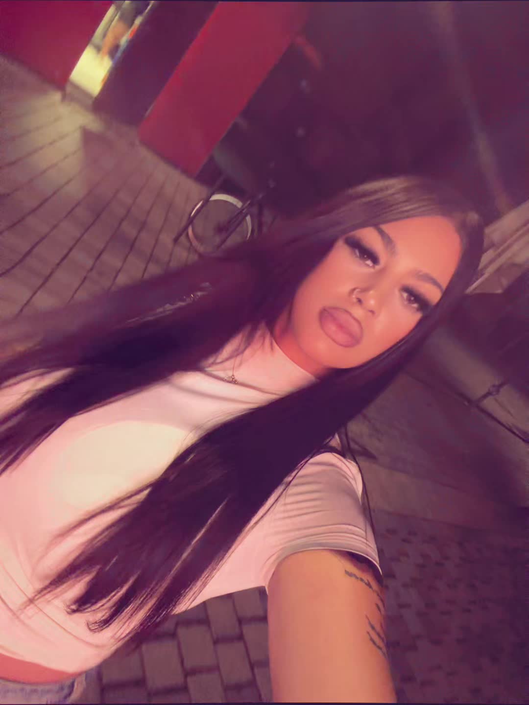 @Nikol Berkiova