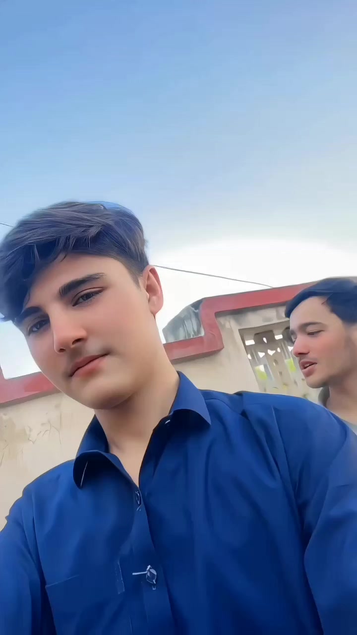 @( 𝐀𝐦𝐢𝐫_𝐊𝐡𝐚𝐧 )