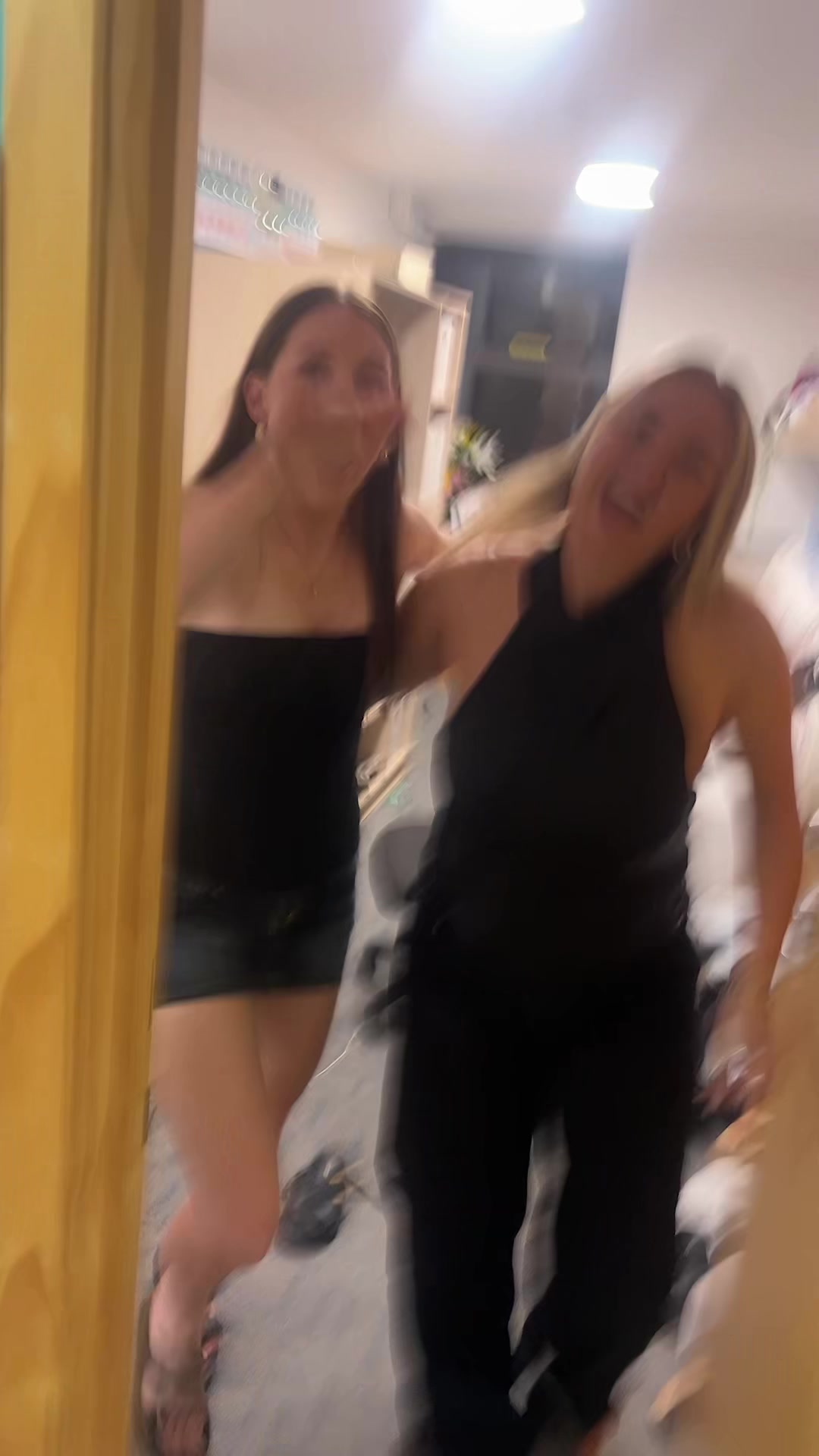 @6packofdivas