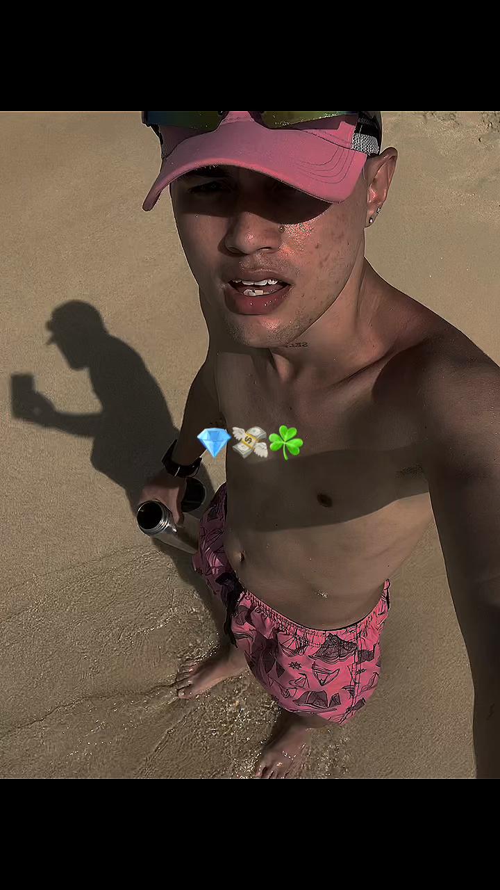@Alessandro 🪐.