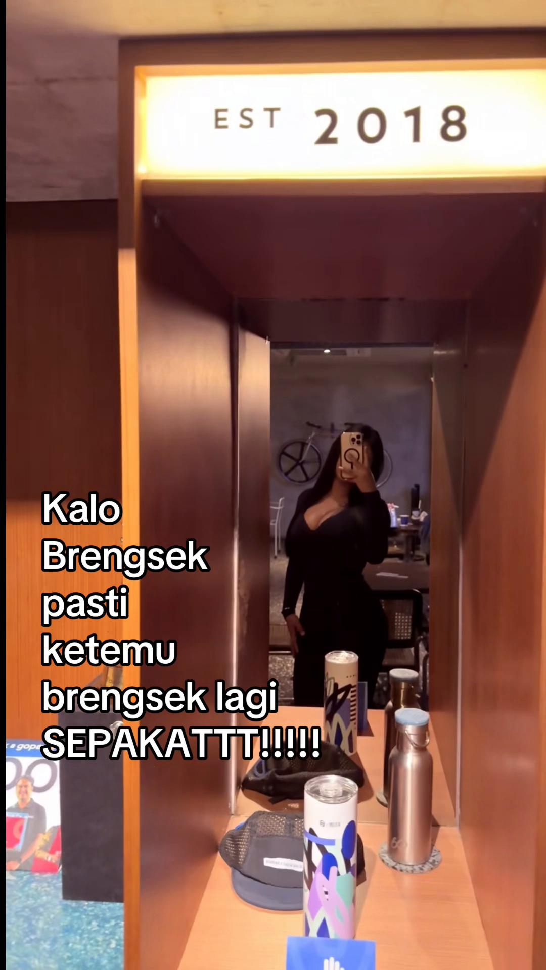 @4ngrygurl