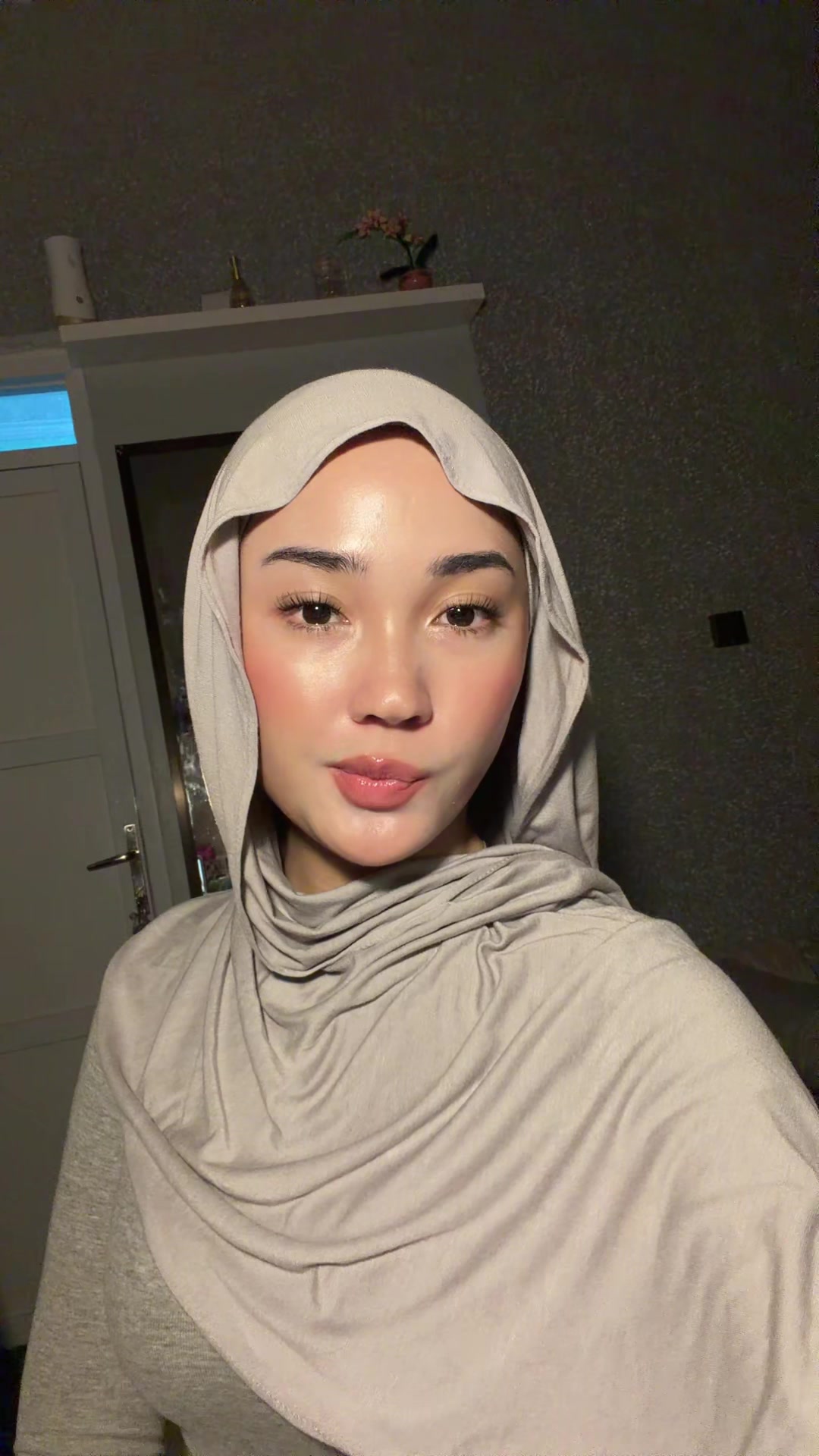 @dindarimby