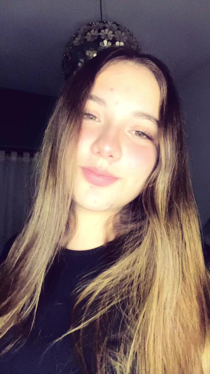 @Zoe Berenice ✨