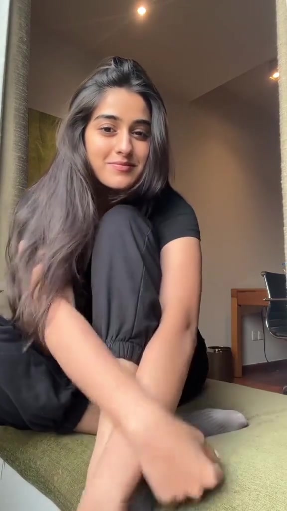 @❤️ Mishri k🥀
