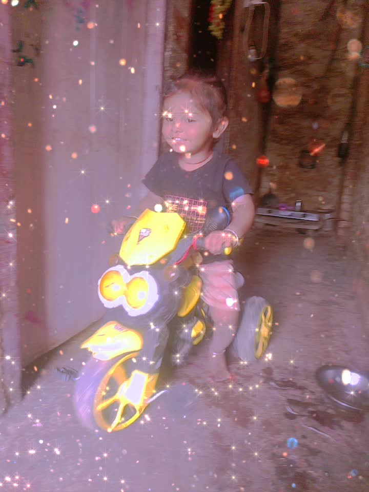@💐Raunak 🎀 Babu ❣️