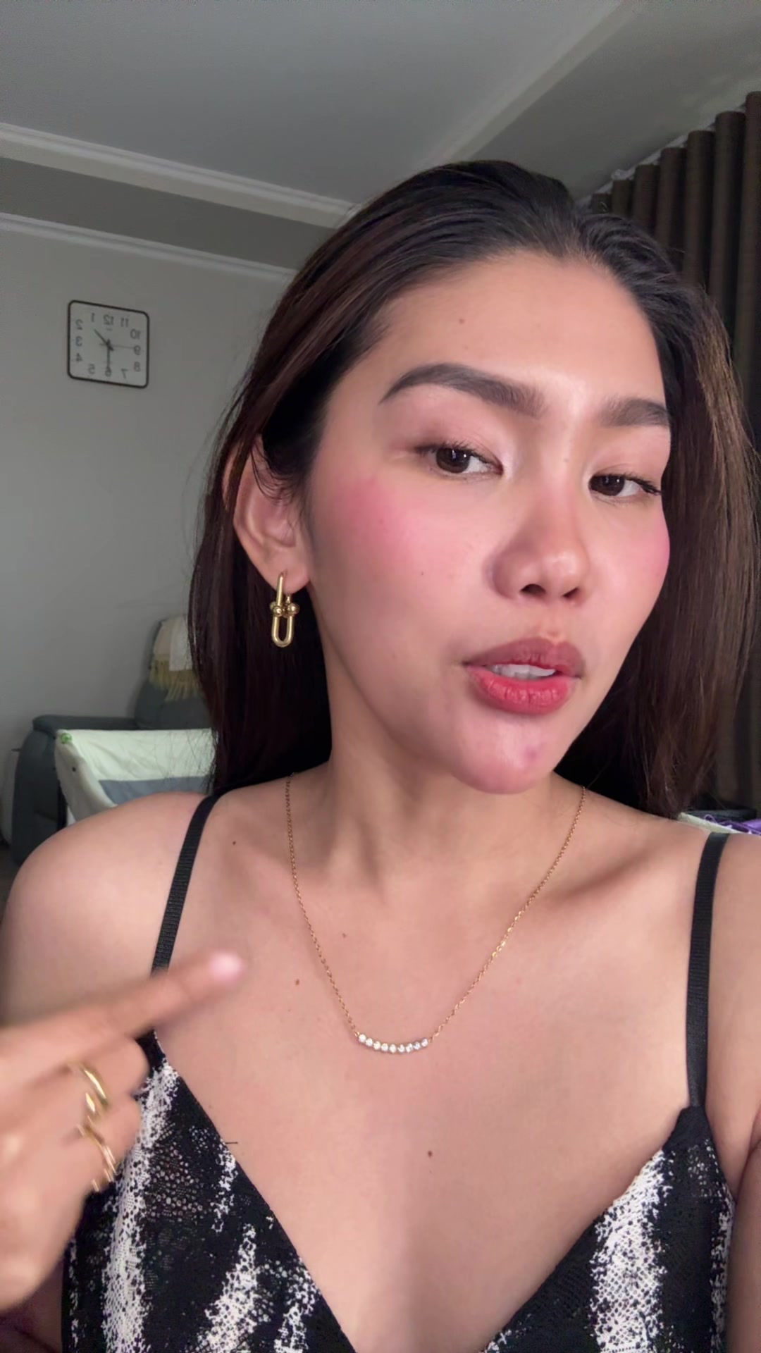 @Ashlyjagonoy
