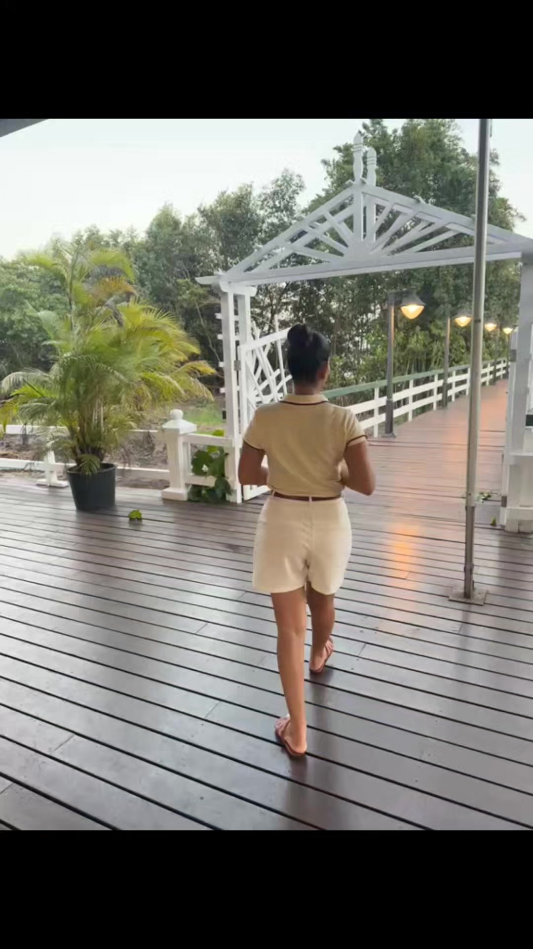 @karina