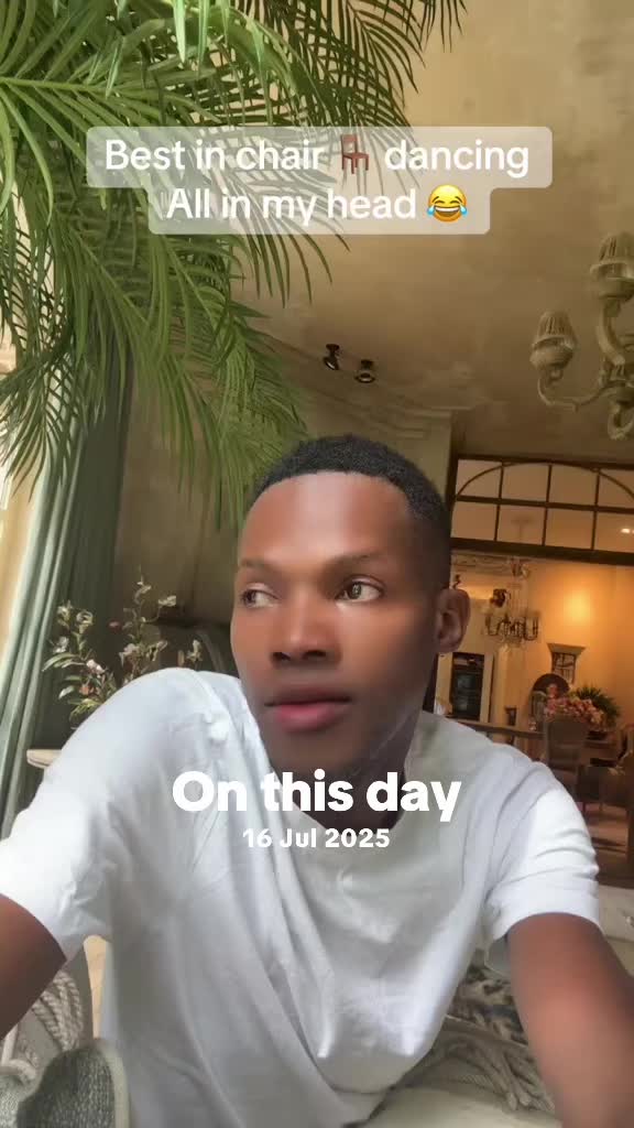@Officialroxy5🇬🇧🇪🇺