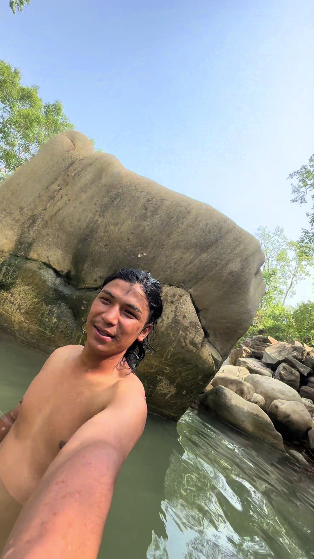 @The_रेsHu🥷