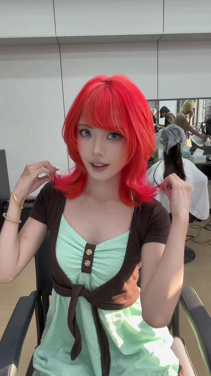@crystaldouyin