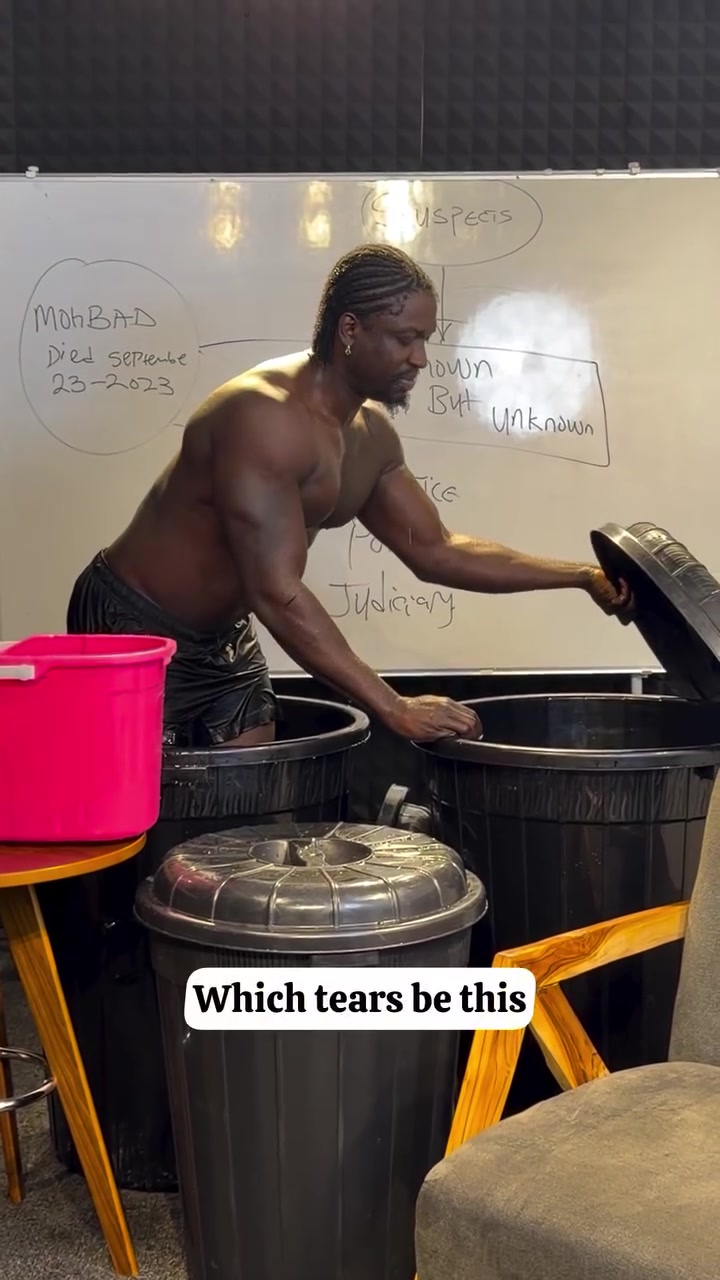 @verydarkblackmandailyshow