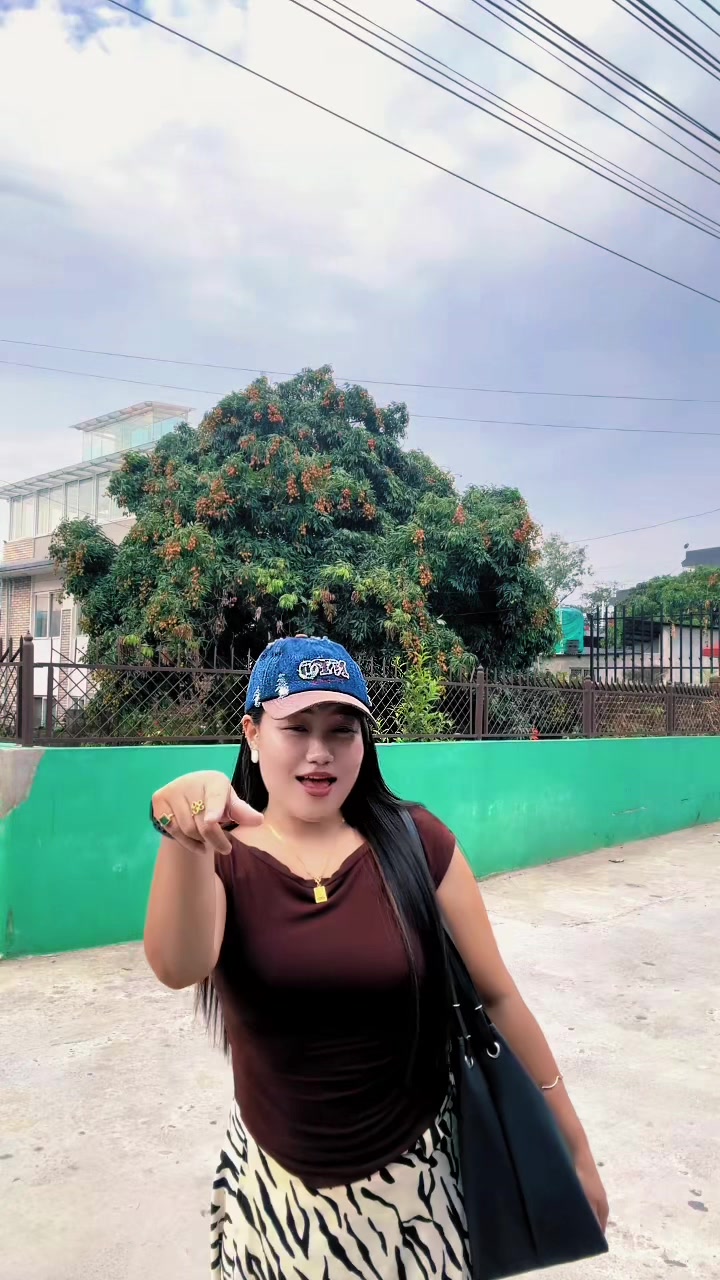 @ᥫ᭡Kali