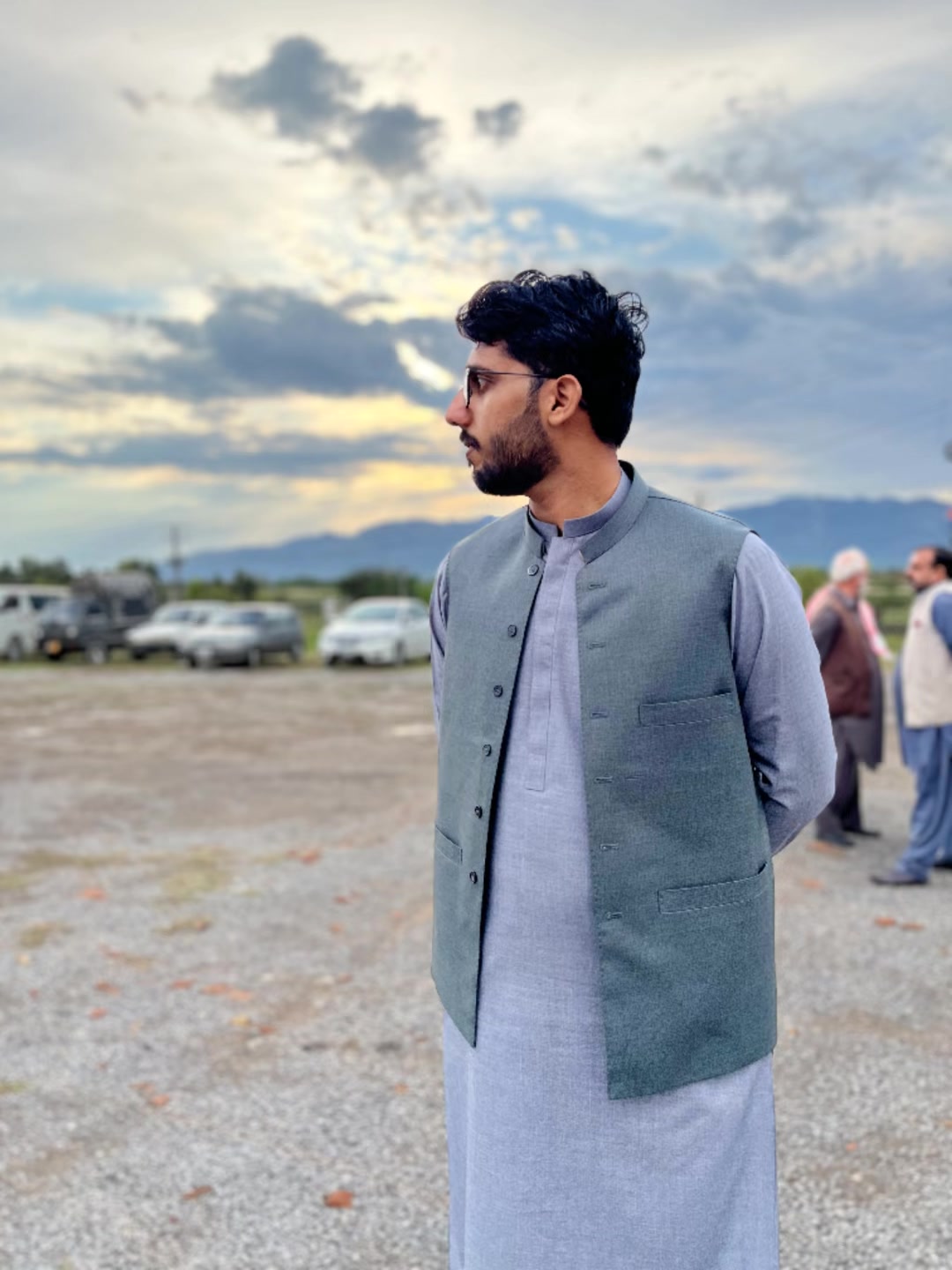 @M. Uzair Tanoli