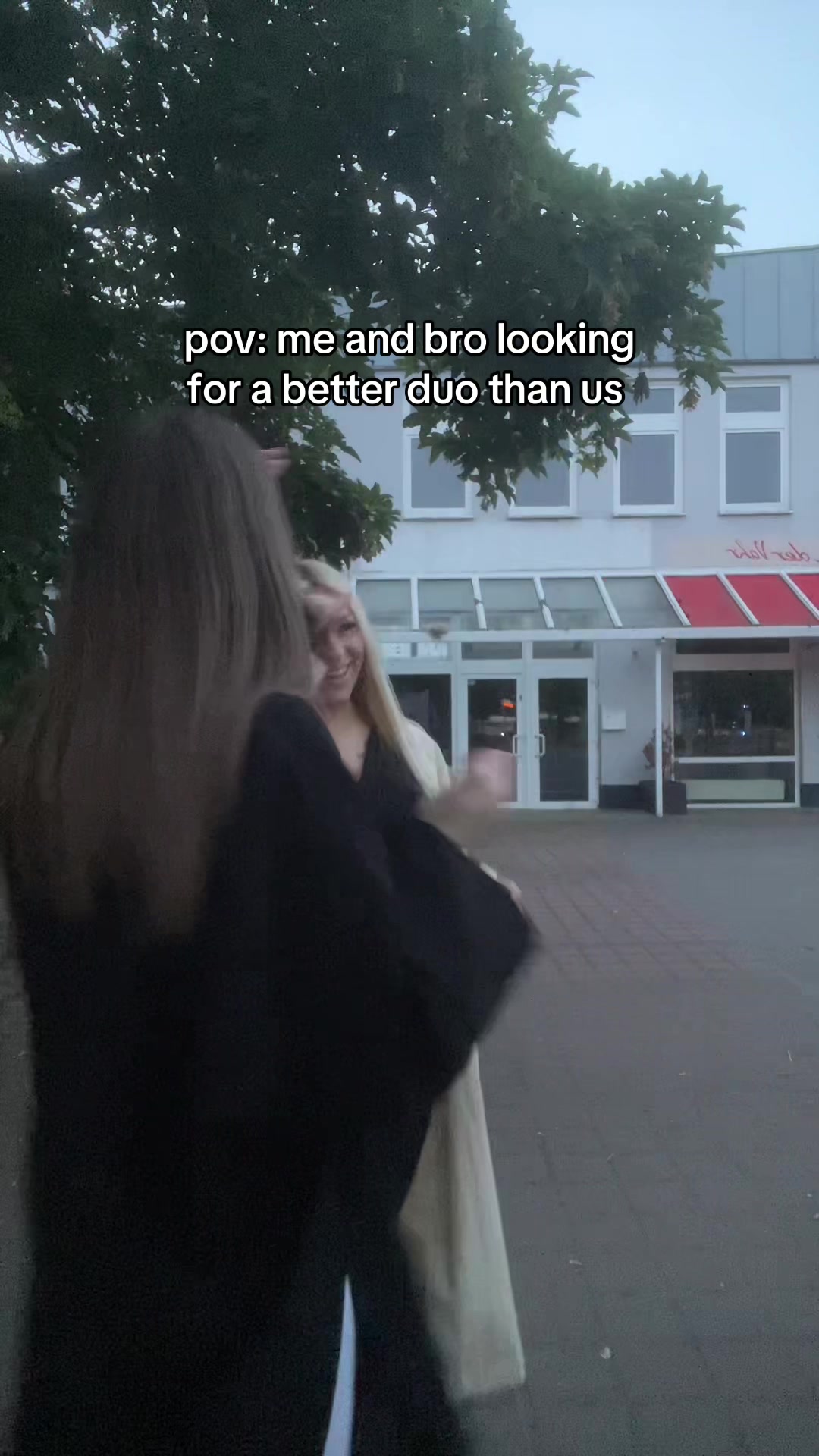 @larissa