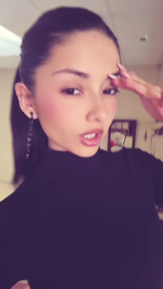 @Emilia Valentina