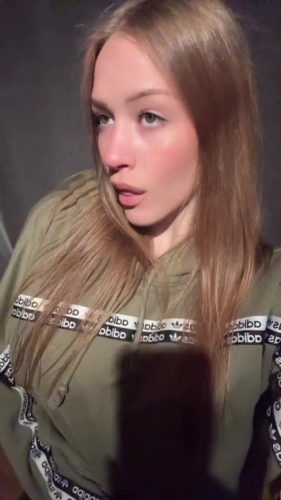 @pollikznccv