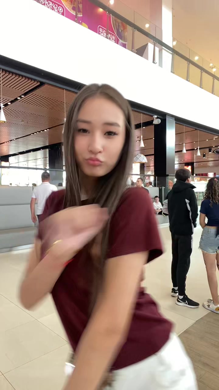 @s0bina🕴🏻