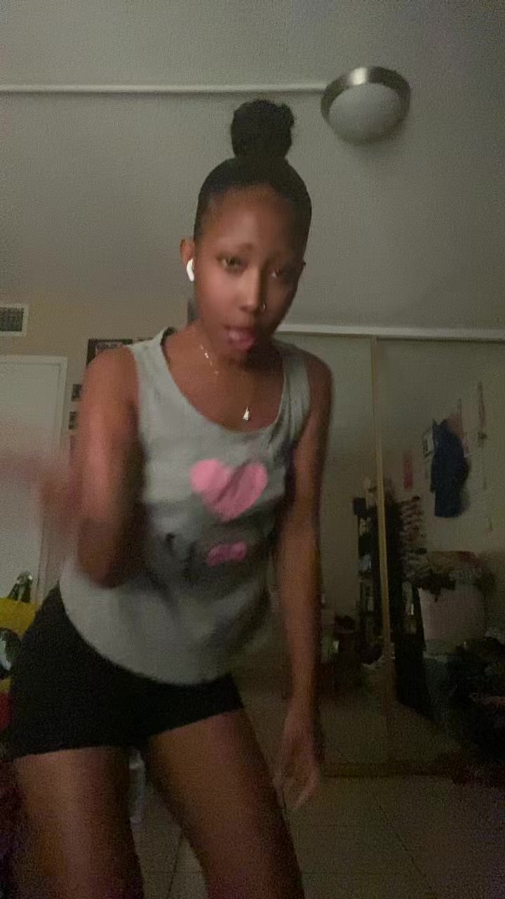 @MommaCoCo