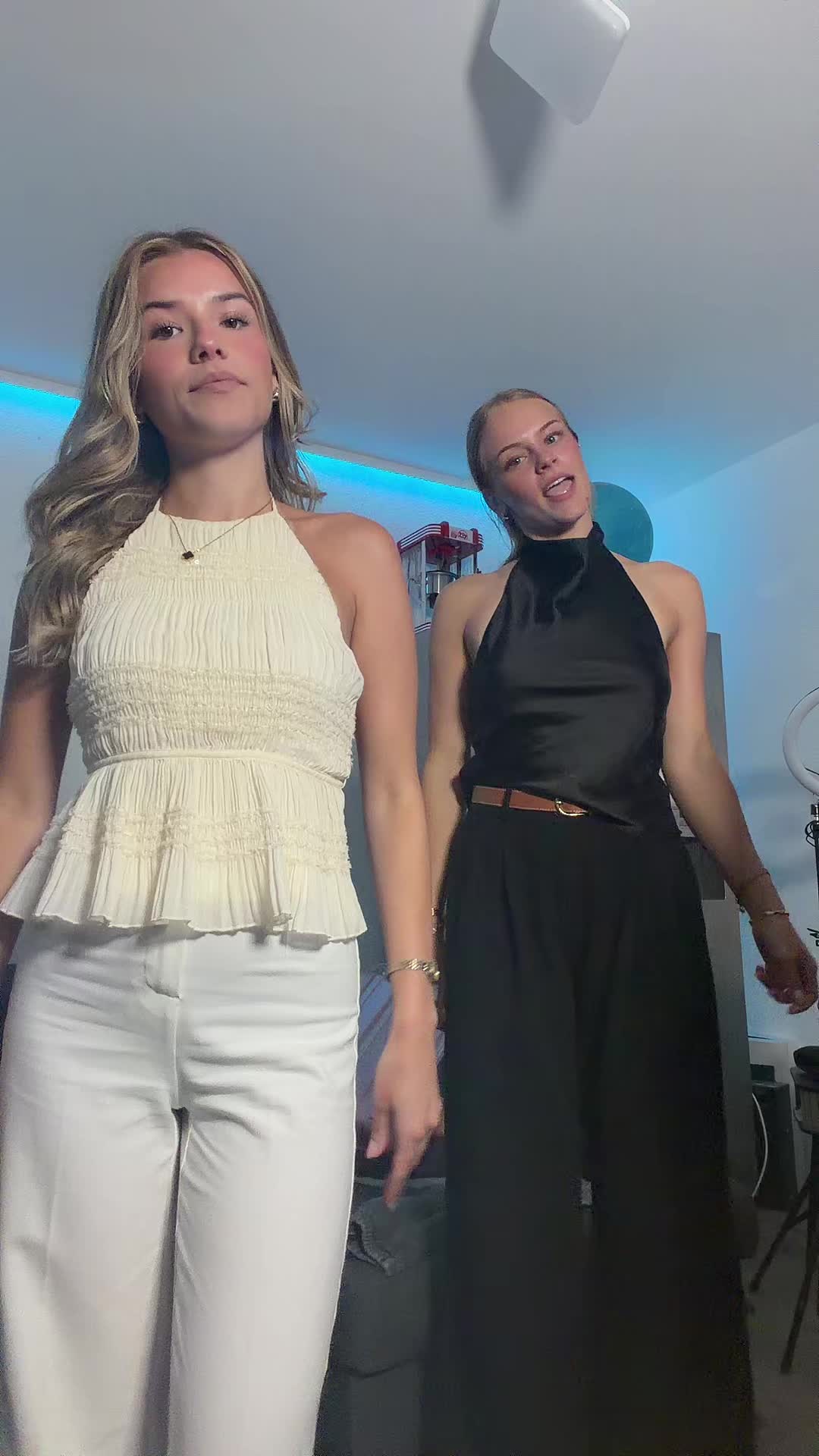 @lainysophie