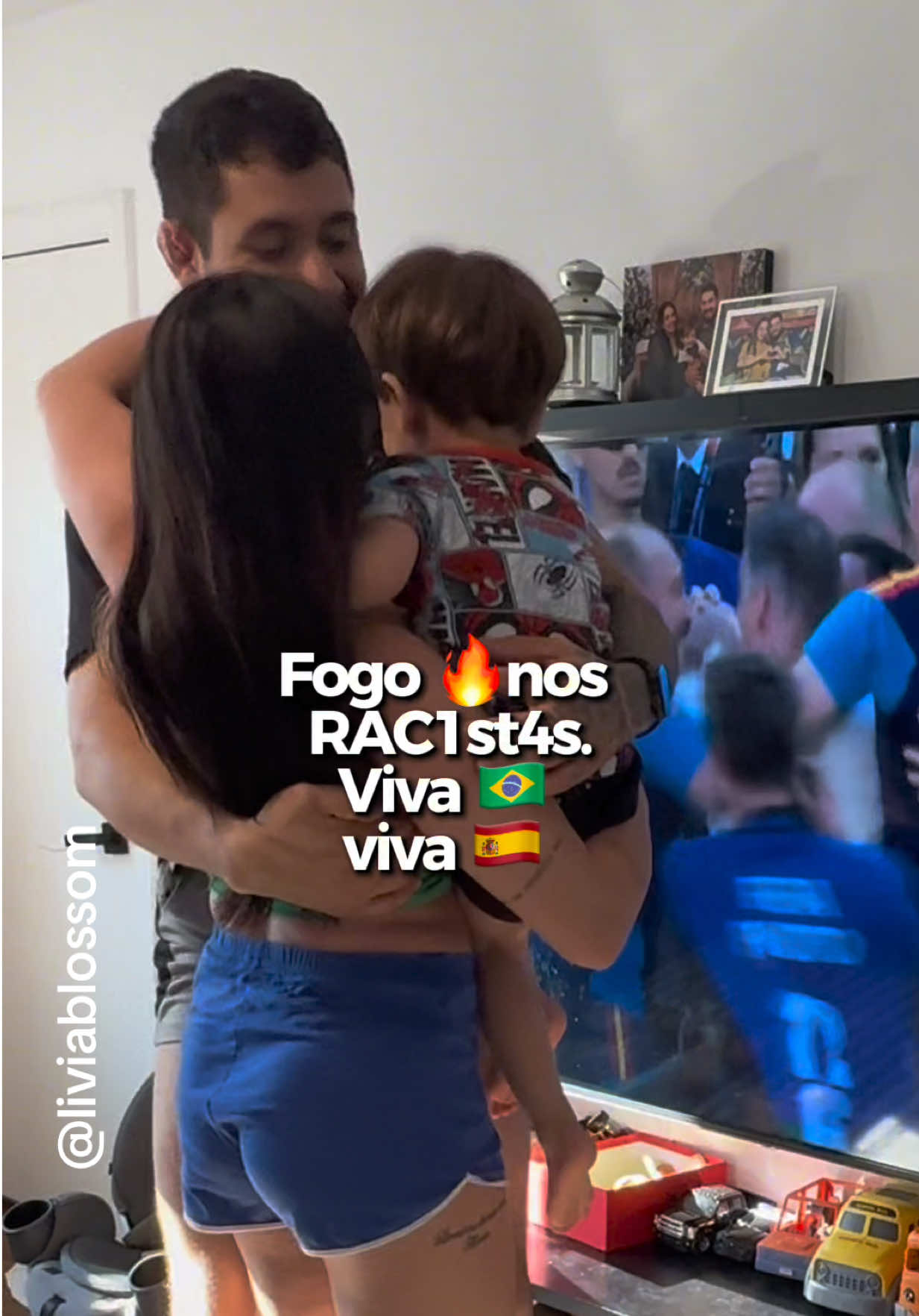 @✨Livinha✨🇧🇷🇺🇸