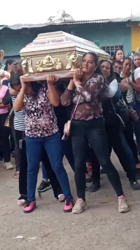 @Ramírez