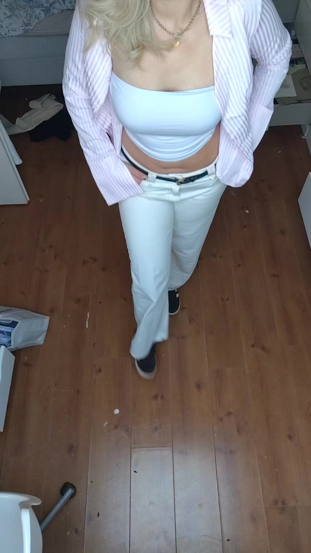 @Dhx_.0