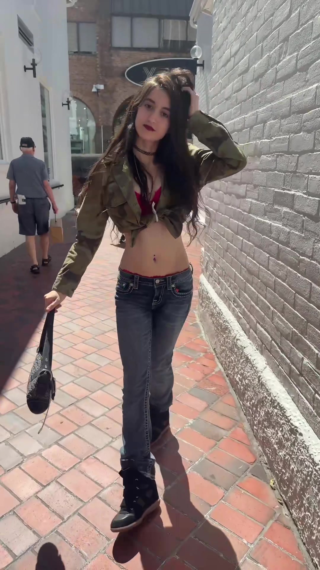 @Skyizfly