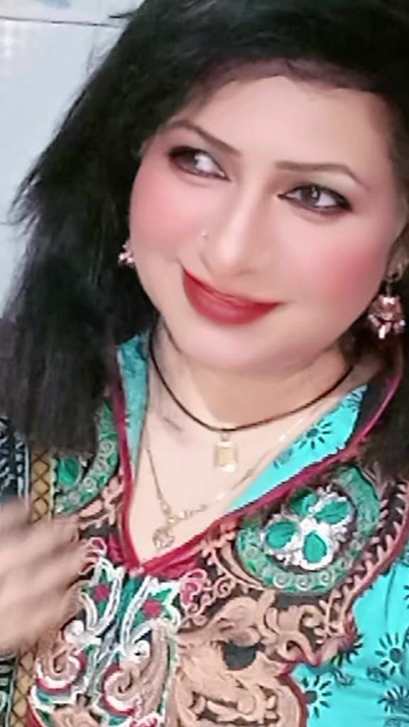 @Nayaab e Gohar
