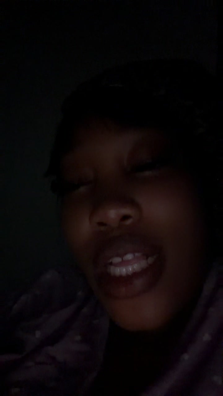 @Charmzy🦋❤️