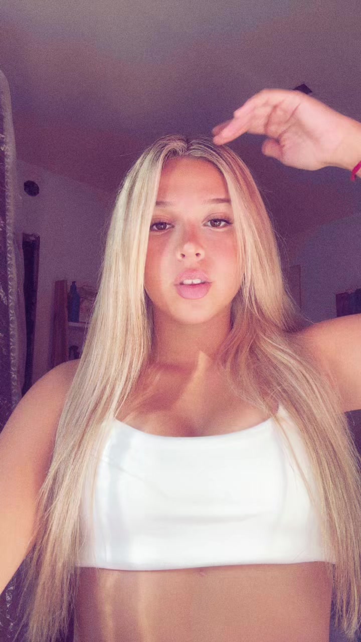 @nayyromero_