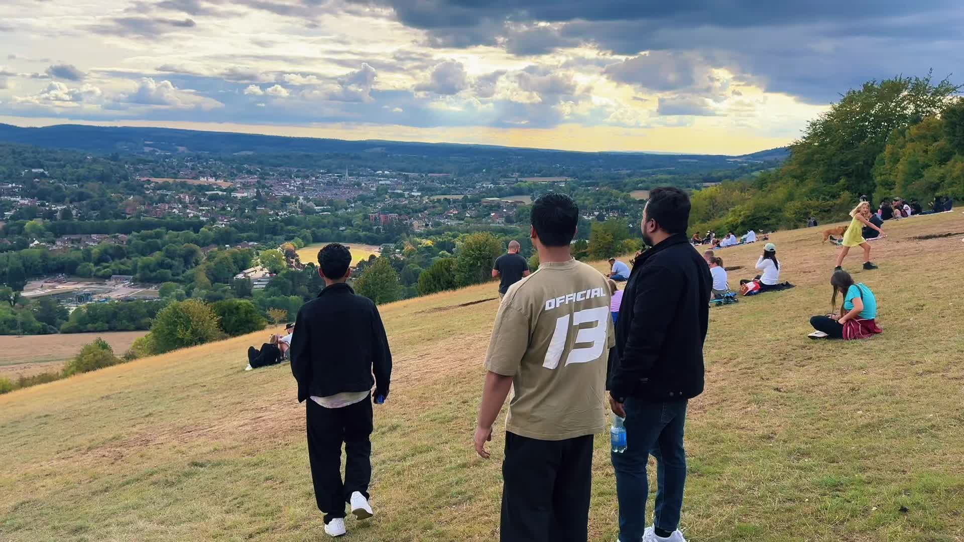 @Rafsaanistaa🇧🇩🤝🇬🇧
