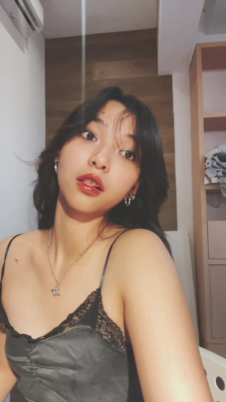 @violet