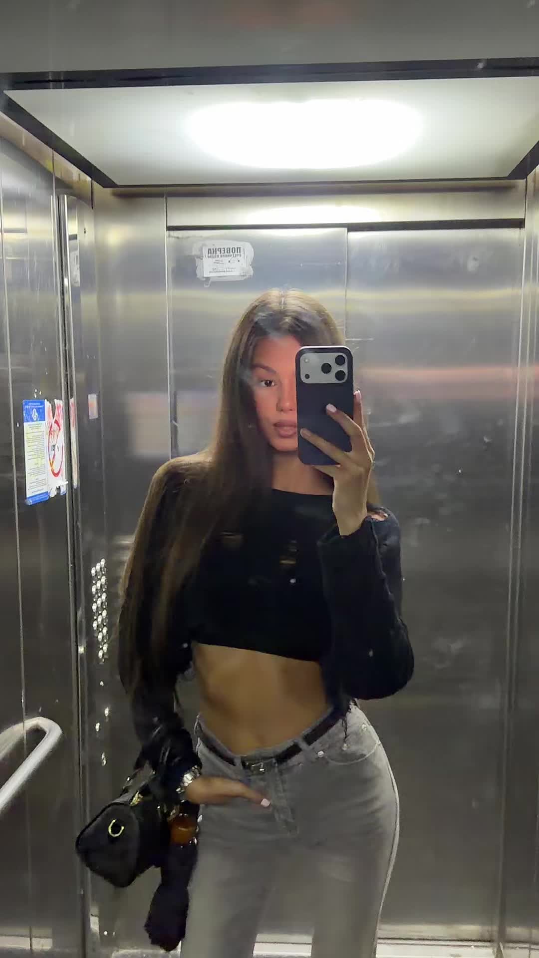 @Zhunusova