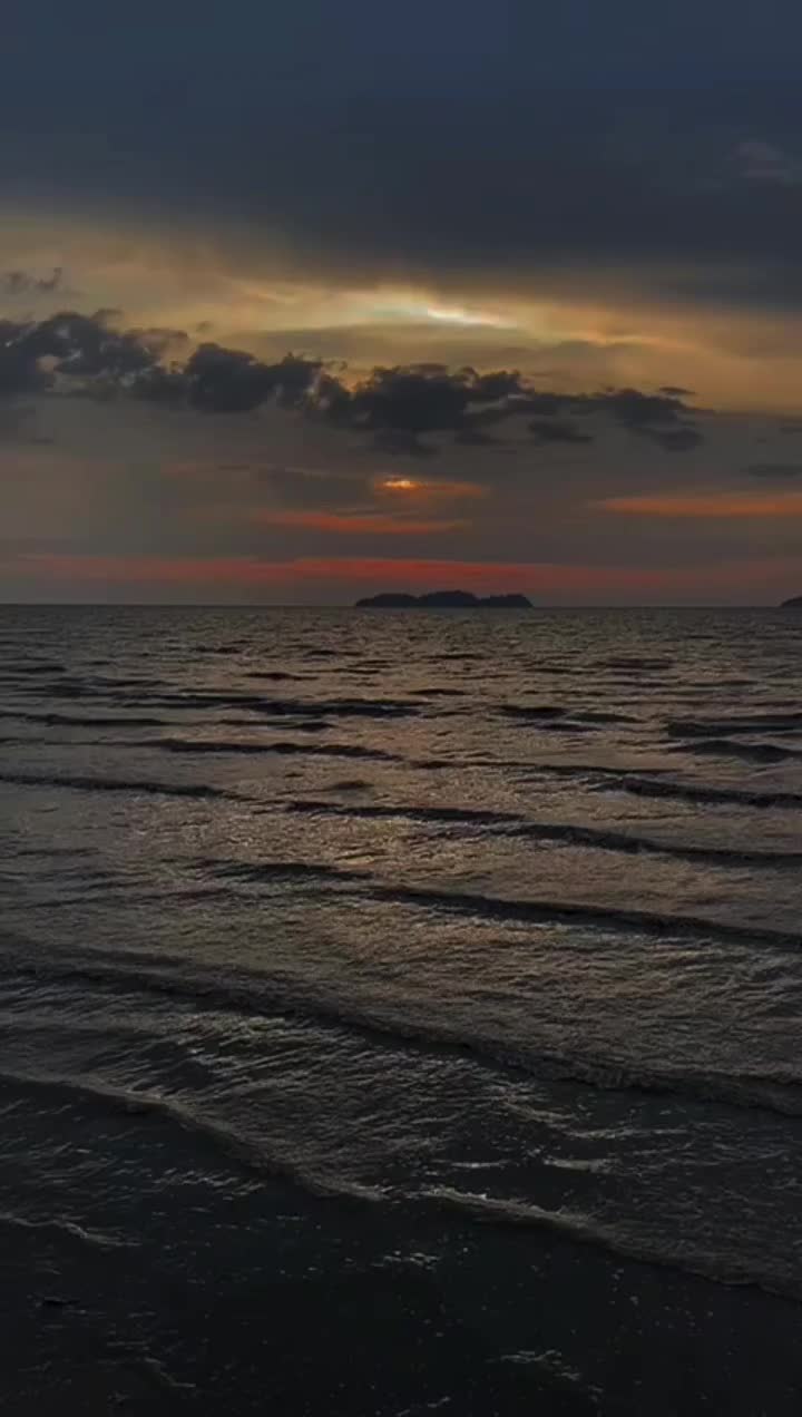 @𝙆𝙤𝙥𝙞 𝙙𝙞𝙣𝙜𝙞𝙣☕