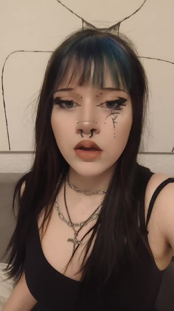 @.......