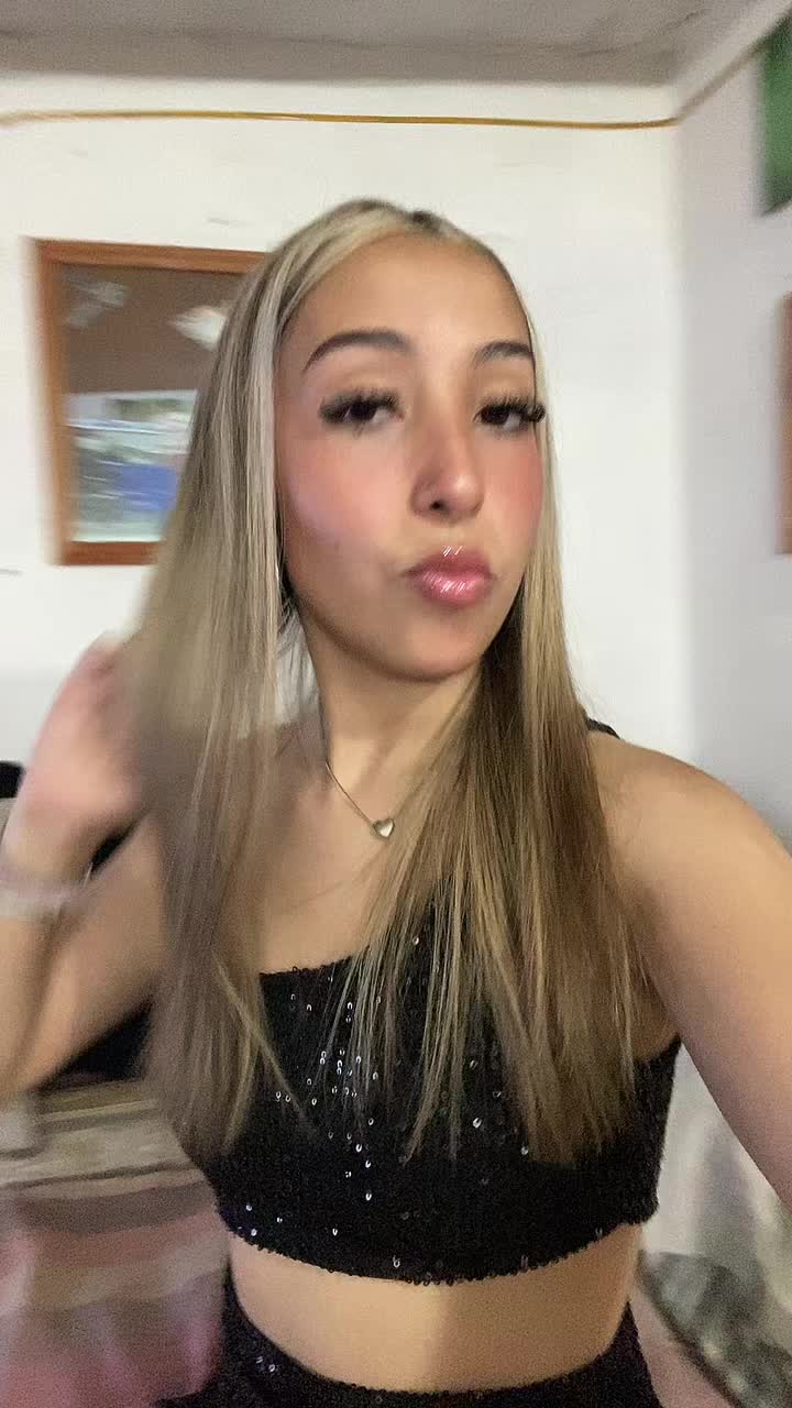@👸🏼