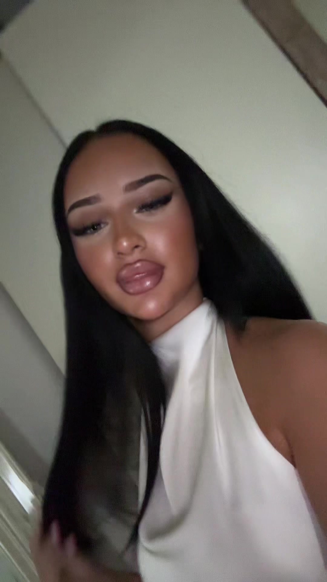 @𝒮𝒶𝓇𝒶𝒽.