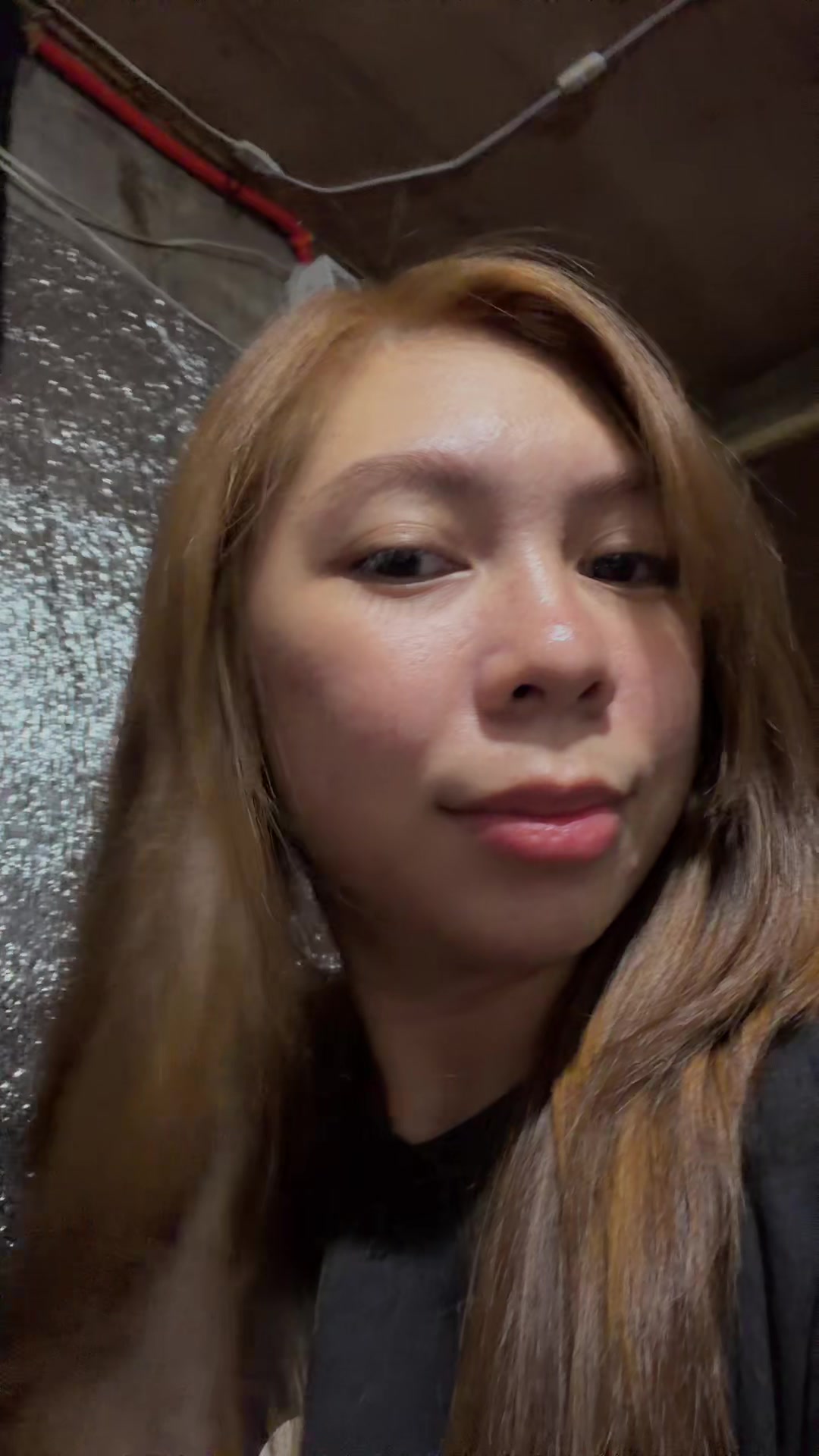 @EllovessU